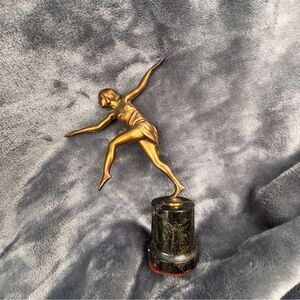 Stunning Bronze Art Deco Dancing Lady Signed Sculpture Figurine Figure Hot Cast